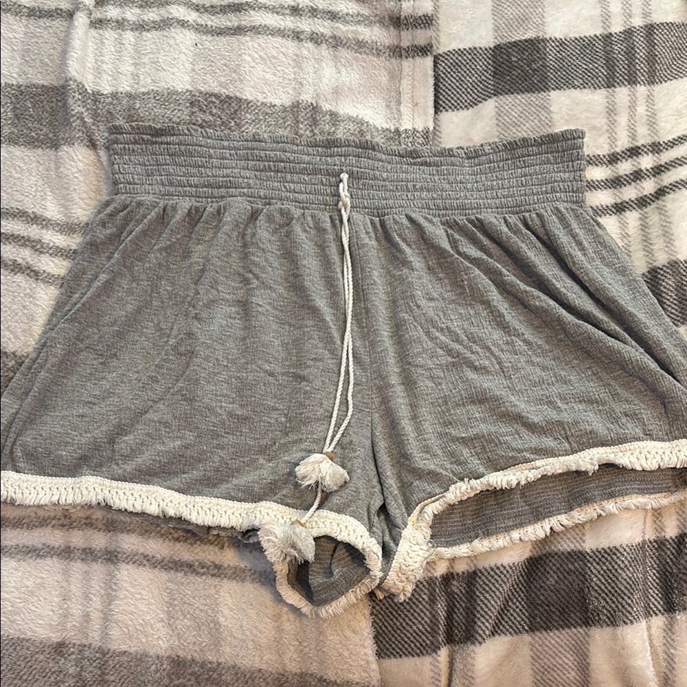 No Boundaries Heather Gray Knit Shorts